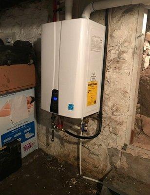 Tankless water heater