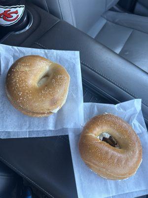 My kids got plain bagels with cream cheese/butter.