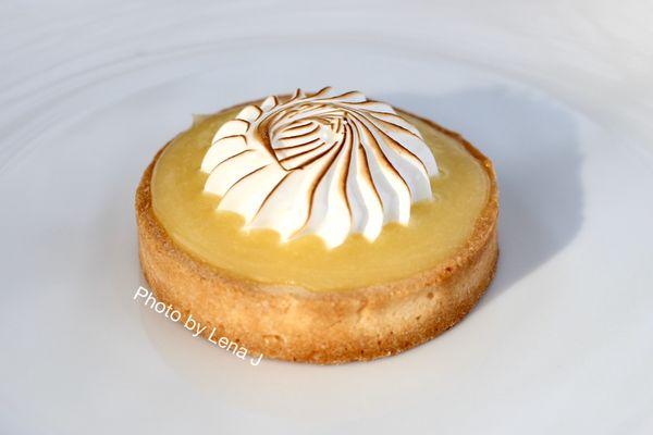 Lemon tart ($4.25)