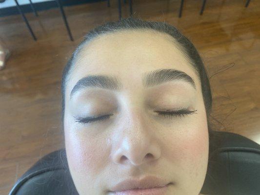 Eyebrow threading