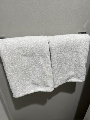 Towels had stains