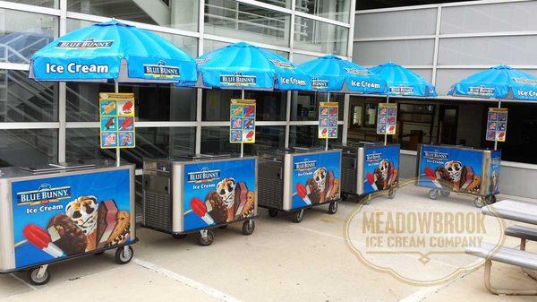 Plenty of ice cream carts for small parties to large corporate events