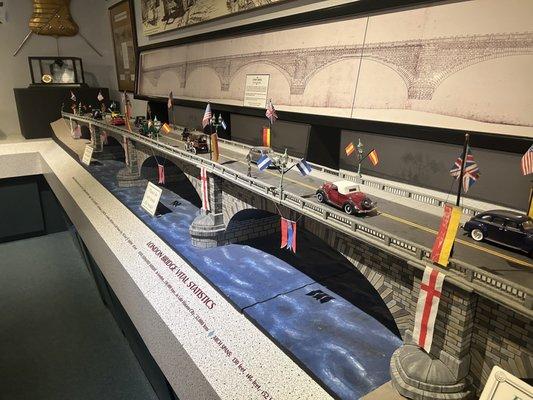 London Bridge replica