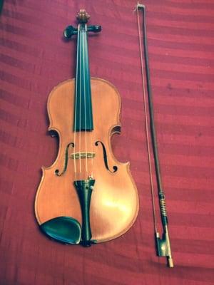 Johann georg kessler  markneukirchen I/sa anno 1924
Anyone have any info at all on this violin?