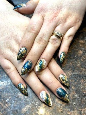 Oriental nails