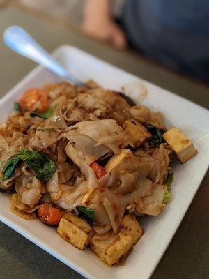 Pad-Kee-Mow ( Drunken Noodles) with Tofu $16