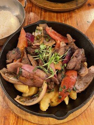 Lomo Saltado