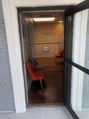 Entry to Thriveworks Alexandria