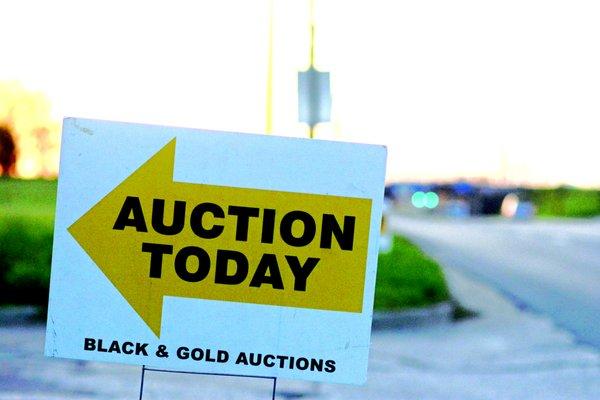 Black and Gold Auctions