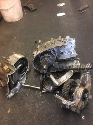 This is a transfer case out of a jeep that had a driveshaft vibration and the customer kept driving it until the transfer case blew up