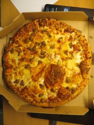 Medium (12'') Hand Tossed Pizza with beef and cheddar cheese toppings ($5.99)