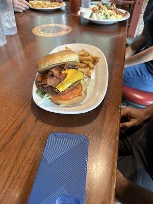 Pub Burger*