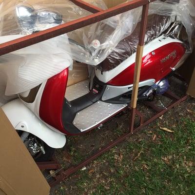 BMS Heritage 150 Scooter