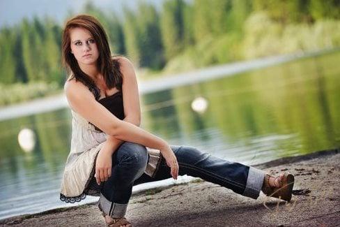 Senior Portrait Photographer  Portland Oregon - T.W. Kerr Photography in Clackamas - West linn High