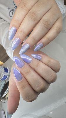 Acrylic nails