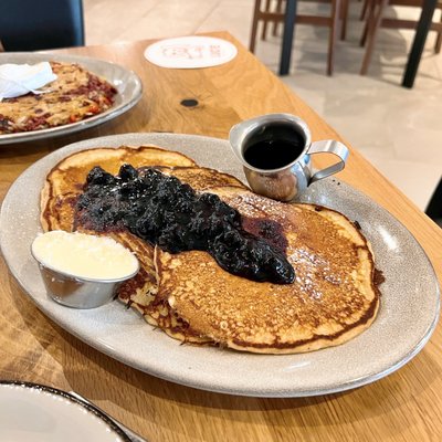 Lemon Ricotta Pancakes