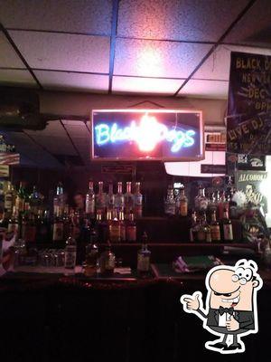 Black Dog's Tavern