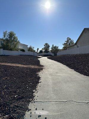 Side path into residential homes. Nice stroll