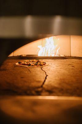 wood-fired pizzetta - incredible GF pizza !