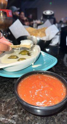 Freshly made tortilla chips, fresh salsa & queso w jalapeños