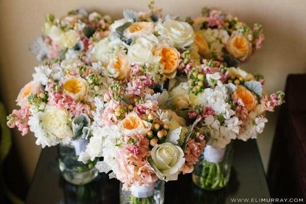 Bridesmaids bouquets