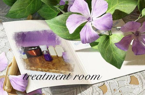 The skin care treatment room is so relaxing !