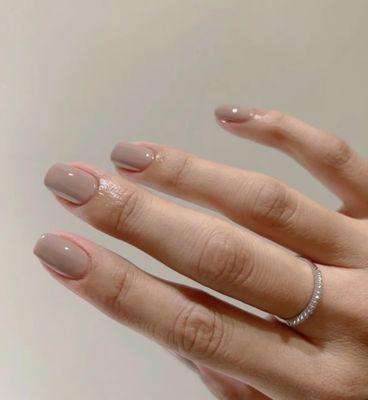 egant and timeless! Loving this soft, nude shade for a sophisticated look.  #NeutralNails"