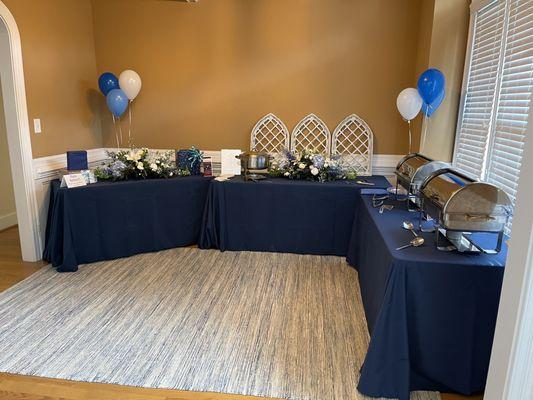 Gift table and two food tables for appetizers and entrees