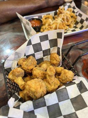 Calamari (top) Fried mushrooms  (bottom)