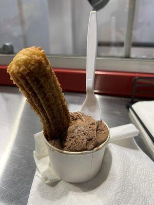 Churro with Tres queens (chocolate ice cream)