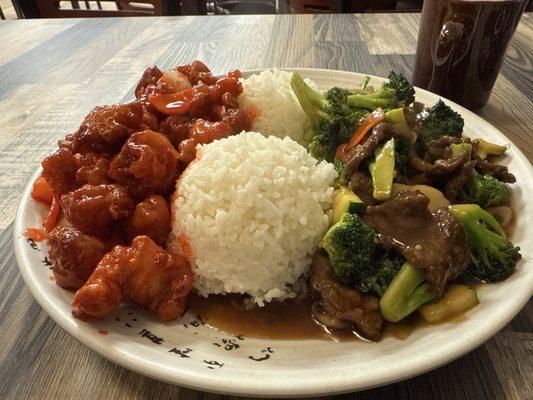 Sweet and Sour Chicken and Broccoli Beef