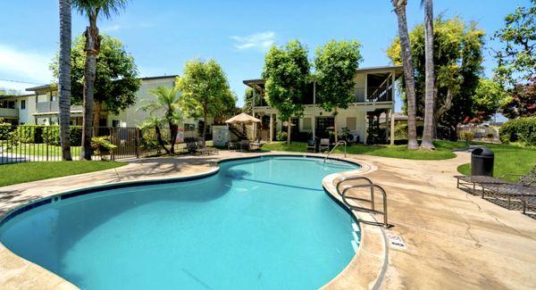 Pool at Arbor Ranch Apartments in Tustin California.