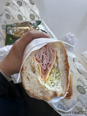 Roslyn Heights Deli