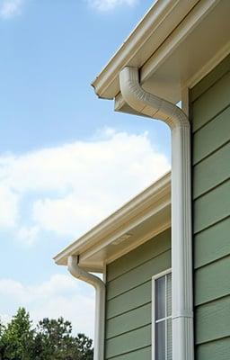 We custom craft seamless aluminum gutters at your home to ensure the perfect fit every time