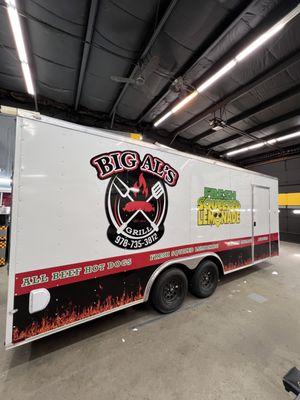 Trailer wrap food truck