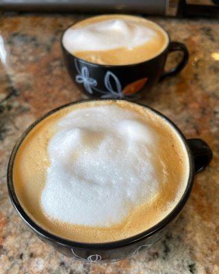 BEAUTIFUL LATTES with Frangelico Liqueur !