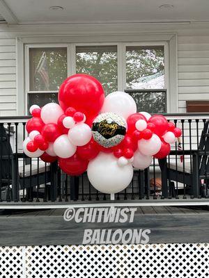 Graduation balloon garland