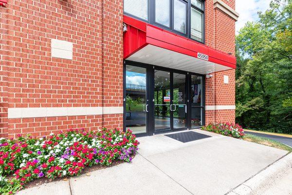 Front Office at Security Public Storage in Ashburn