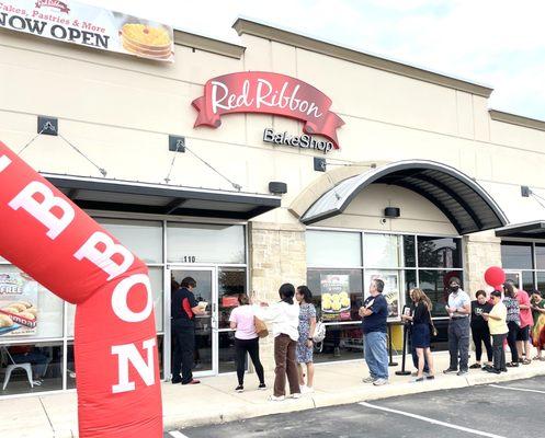 Red Ribbon Bakeshop