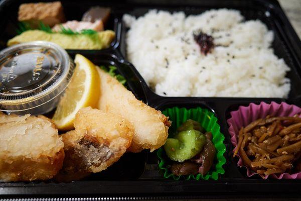 Mixed fish bento