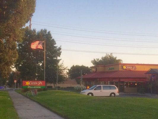 Carl's Jr. at Euclid & Walnut, South Ontario.