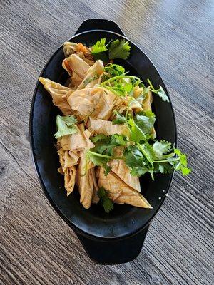 Flavored bean curd roll salad