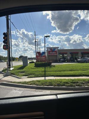 Valvoline on 151st in OP/Stanley