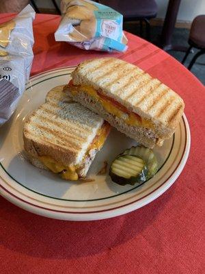 Tuna melt panini