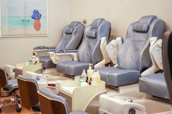 Spa Jolie pedicures are not only beneficial for foot and nail grooming, the treatments also soothe and relax the mind with a pampering massa