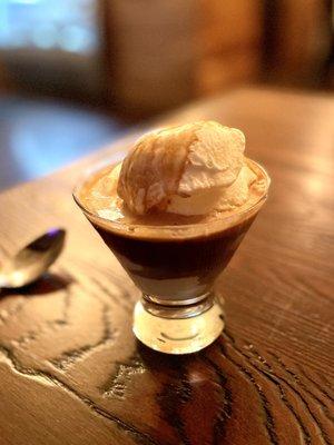 Classic Gelato Affogato