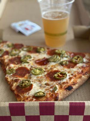 Giant 14" Pep/Jalapeño Slice and a 20oz Mind Haze.  Weather was perfect to enjoy outside.