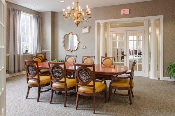 The Residence at Valley Farm - Beautiful Table.