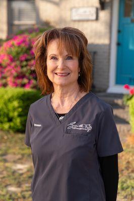 Maureen is dedicated to making every patient feel at ease. Her warm, friendly, and experienced approach ensures a welcoming experience.