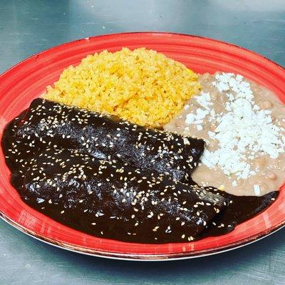 Enchiladas de mole